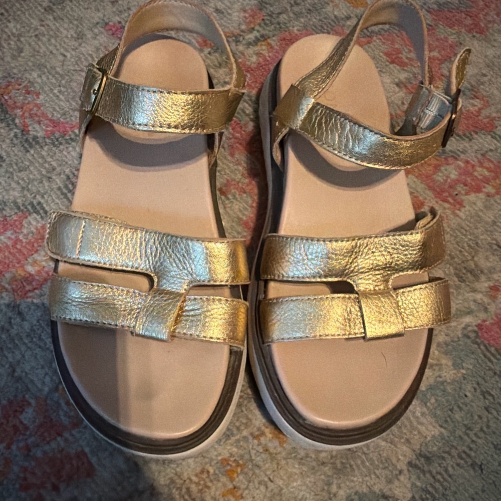 Vionic Solana Gold Metallic Platform Sandals Orth… - image 2